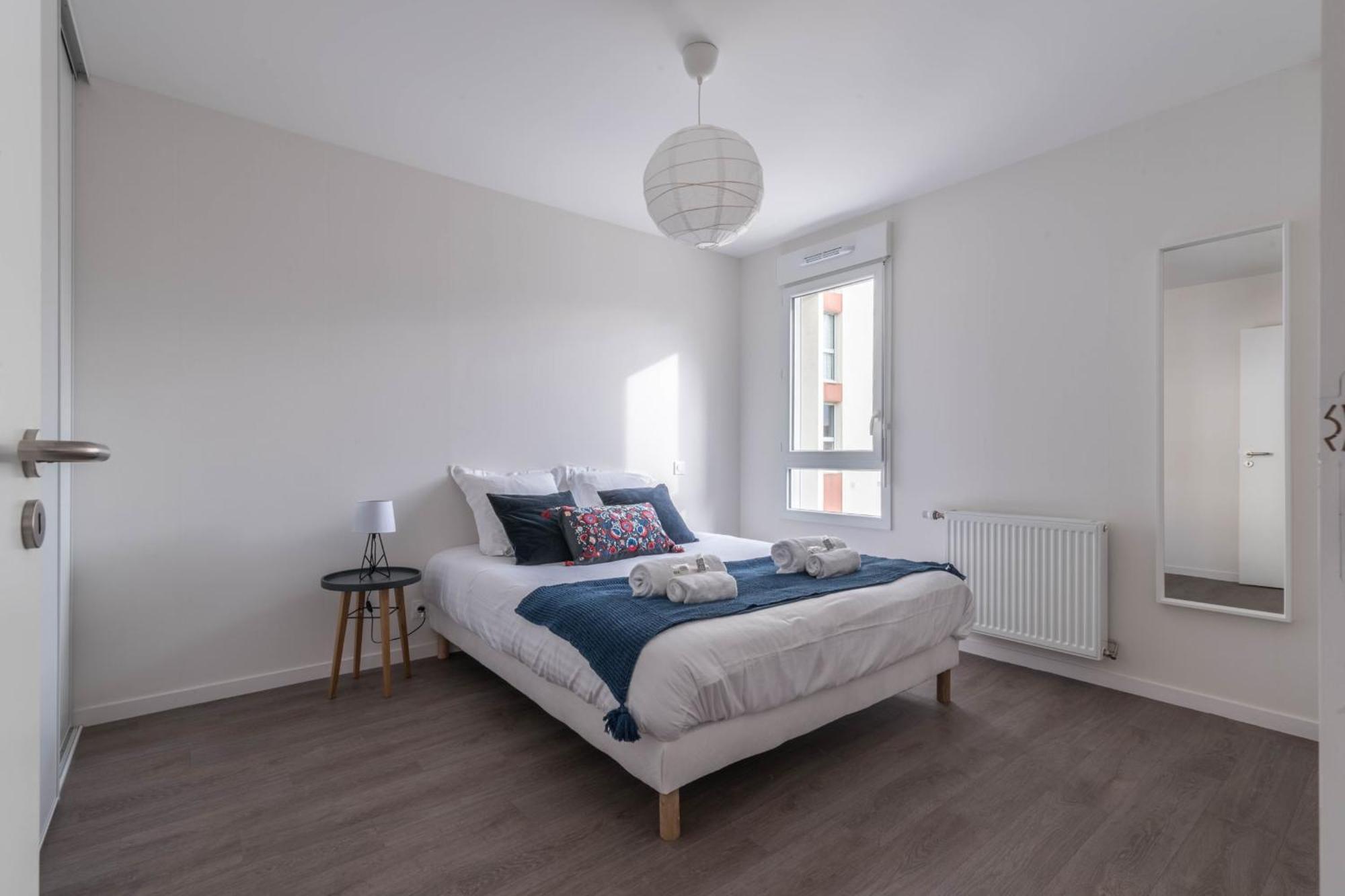 Theo - T2 Proche Gare Apartment Le Mans Exterior foto