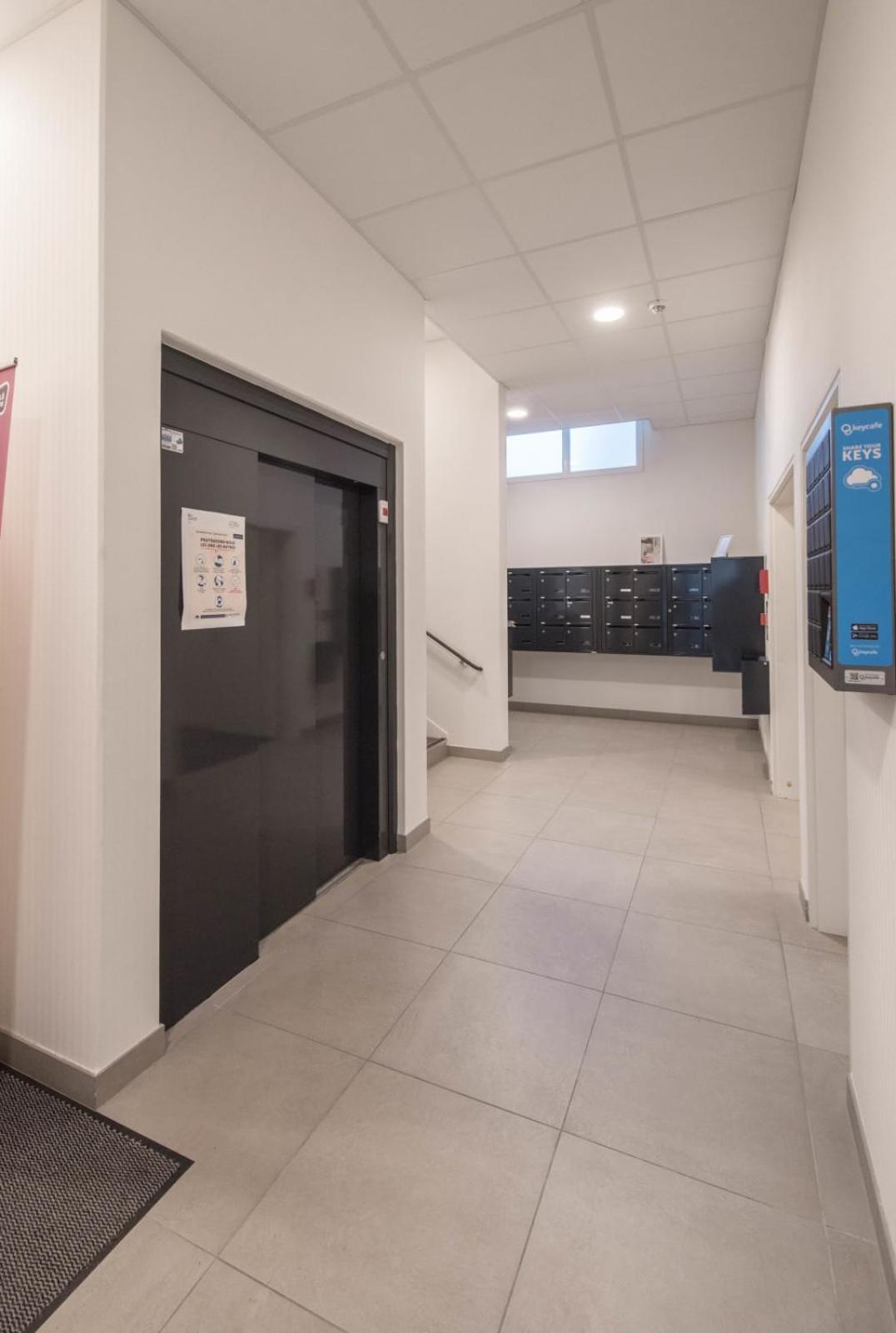 Theo - T2 Proche Gare Apartment Le Mans Exterior foto